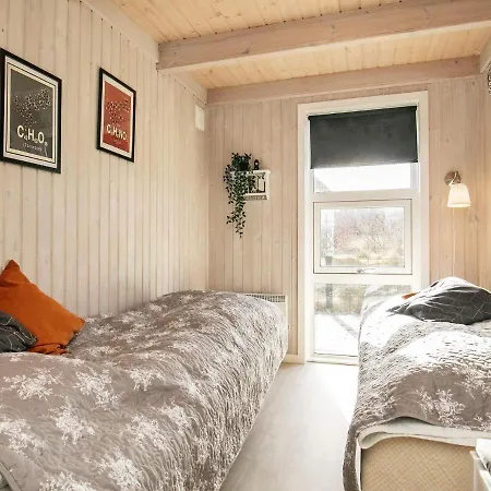 Classy Holiday Homein Bl Vand With A Sauna *